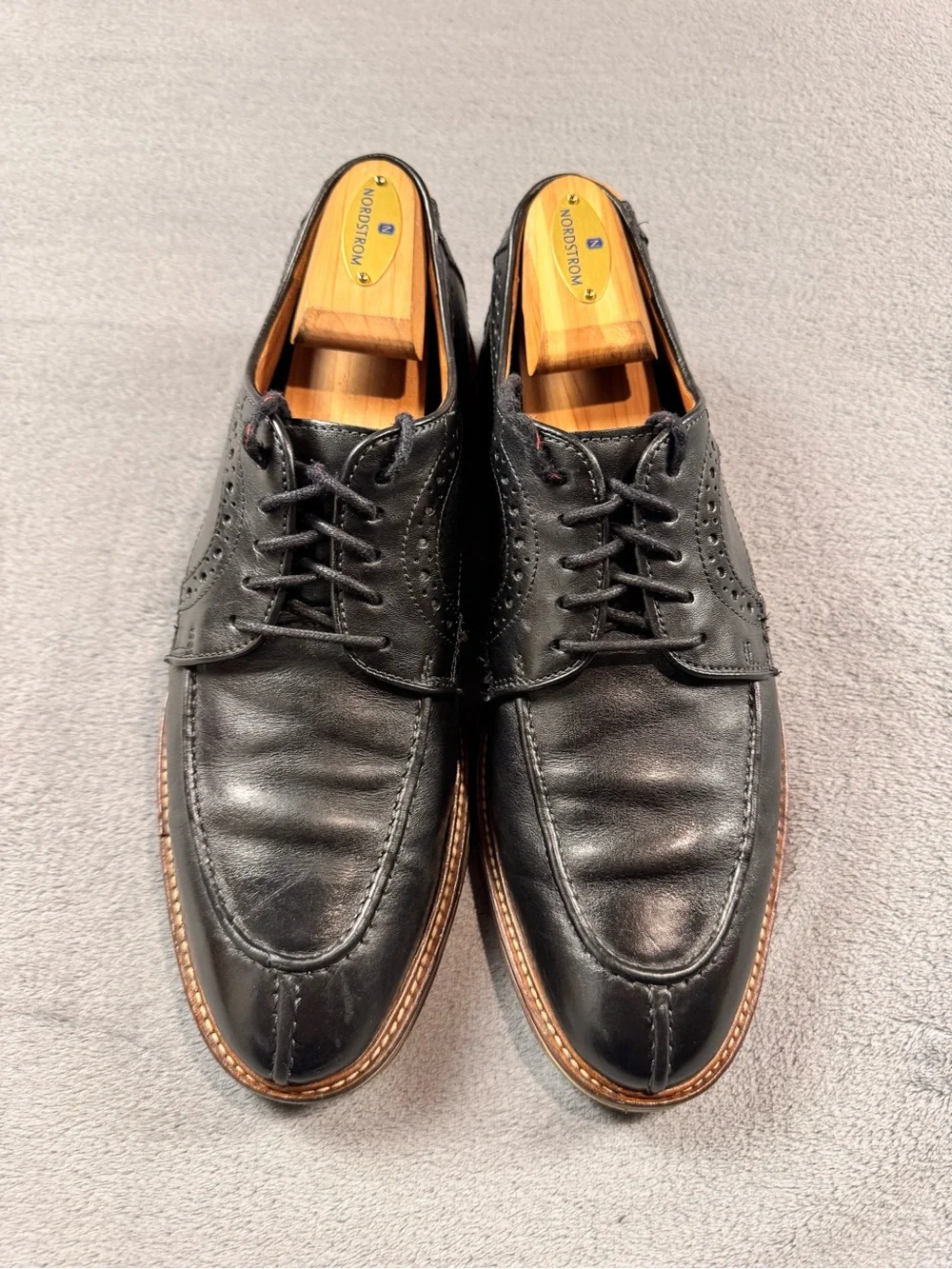 Johnston & Murphy Black Leather Split-Toe Derby Shoes